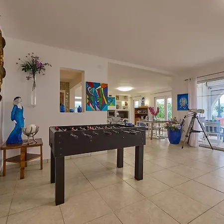 The Seaside Villa Art With Private Beach Slatine